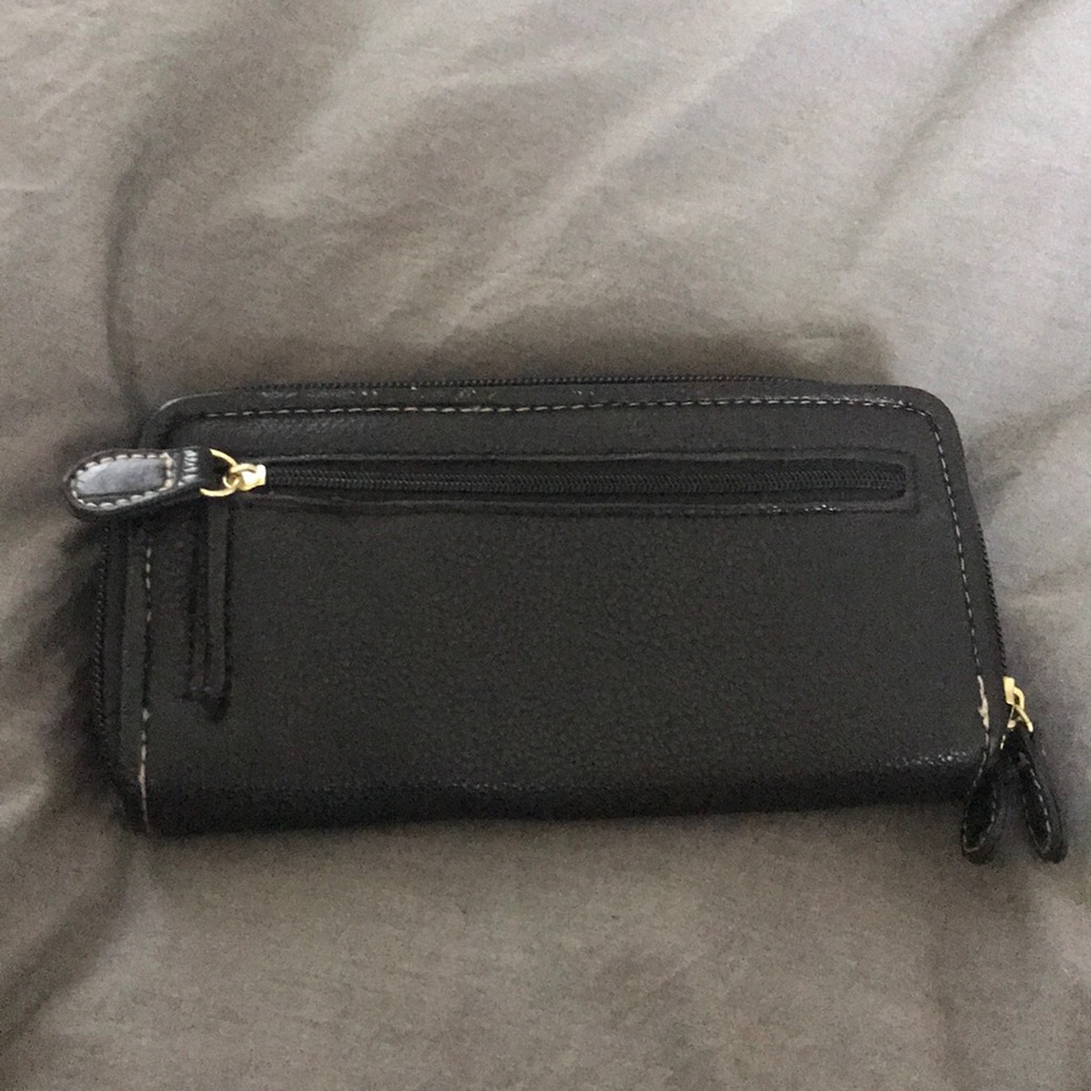 Double zipper wallet with several compartments - Picture 2 of 5